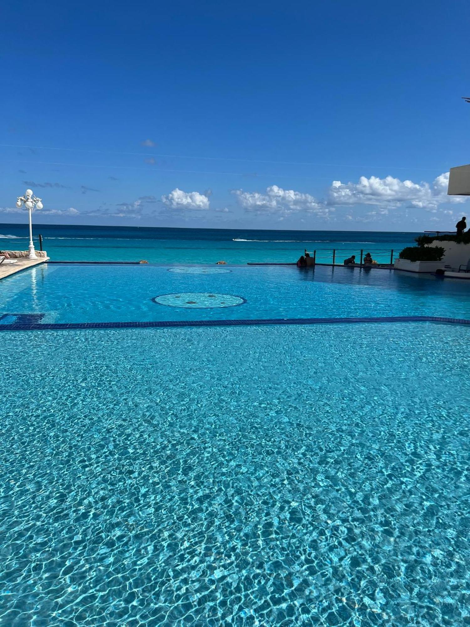 Seashore Apartment Cancún Exterior foto